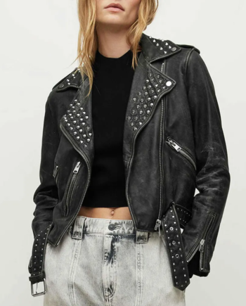 alexa-bliss-leather-jacket