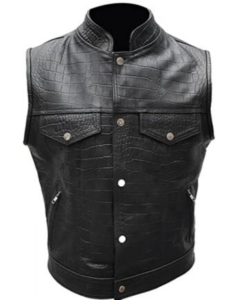 alligator-vest-scaled