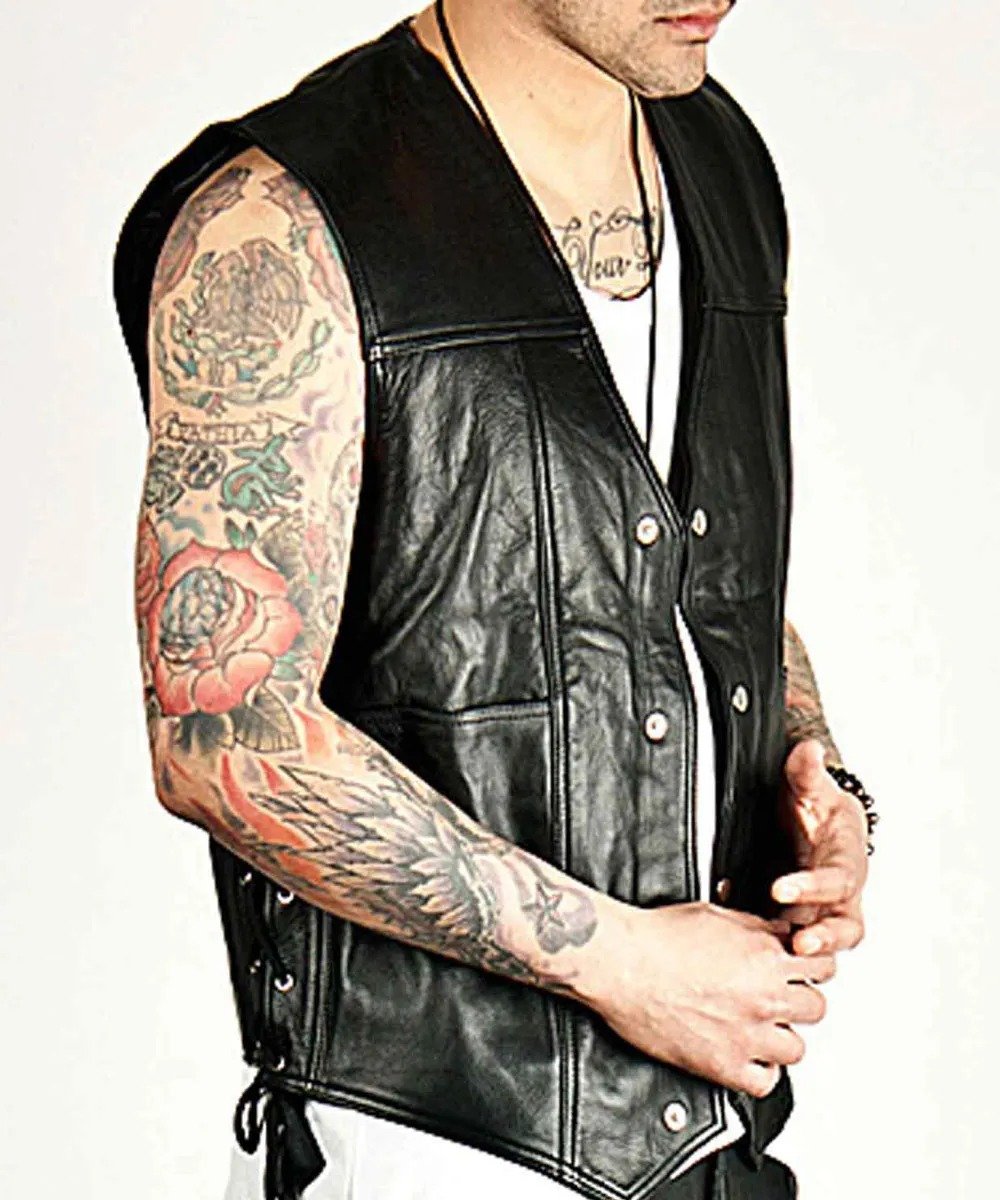 angel-winges-daryl-dixon-leather-vest