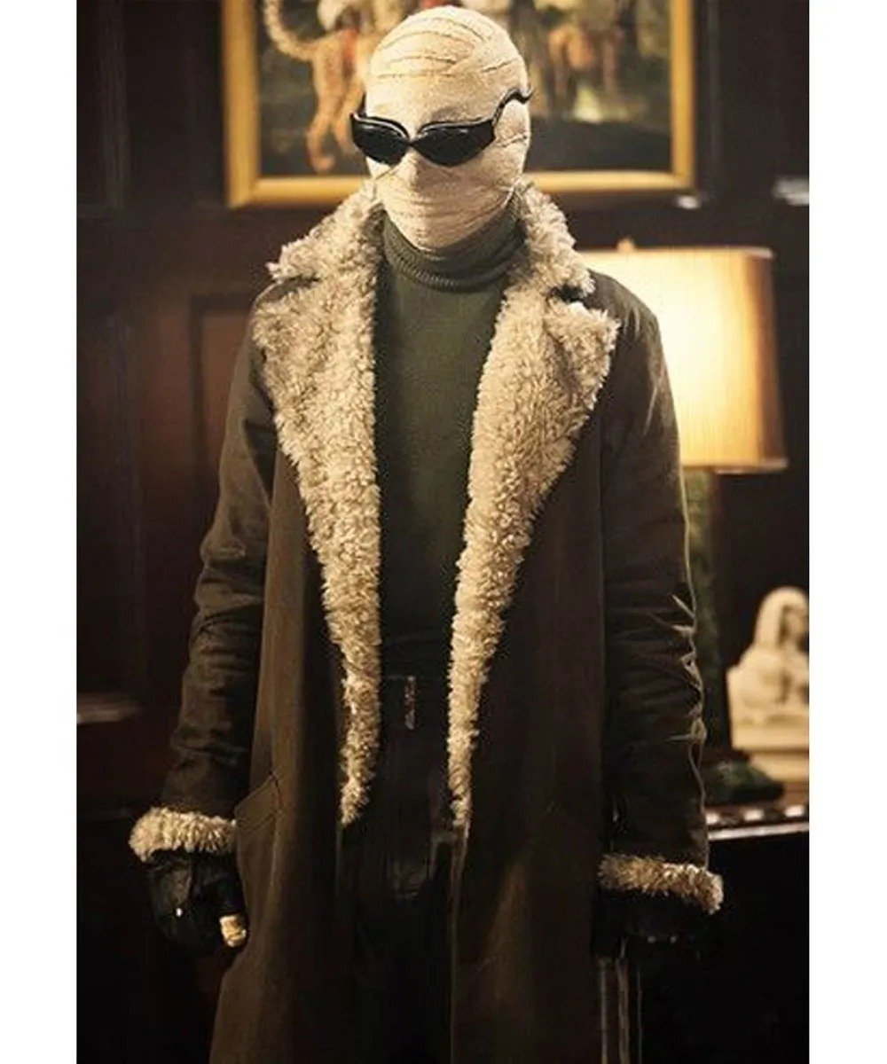 negative-man-coat