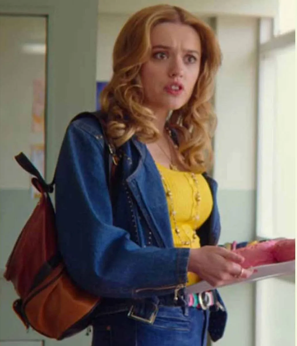 sex-education-aimee-lou-wood-denim-jacket-scaled